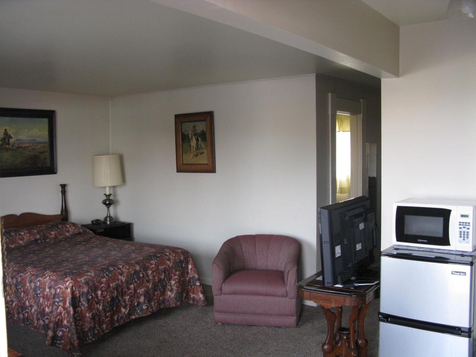 Rustlers Inn Prineville Exterior photo