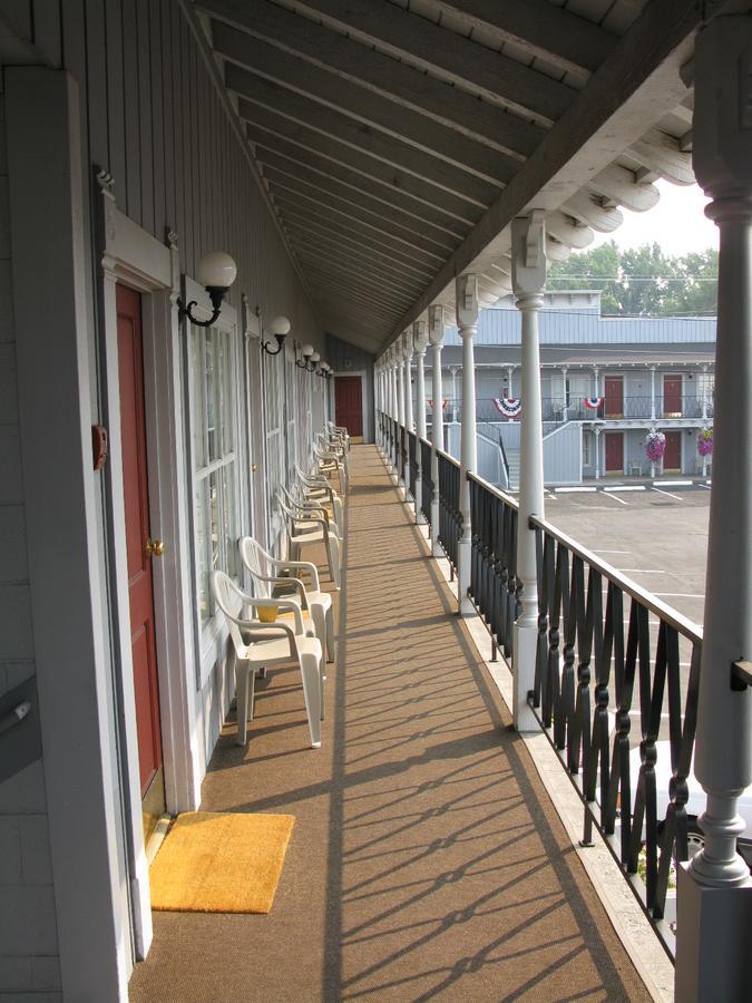 Rustlers Inn Prineville Exterior photo