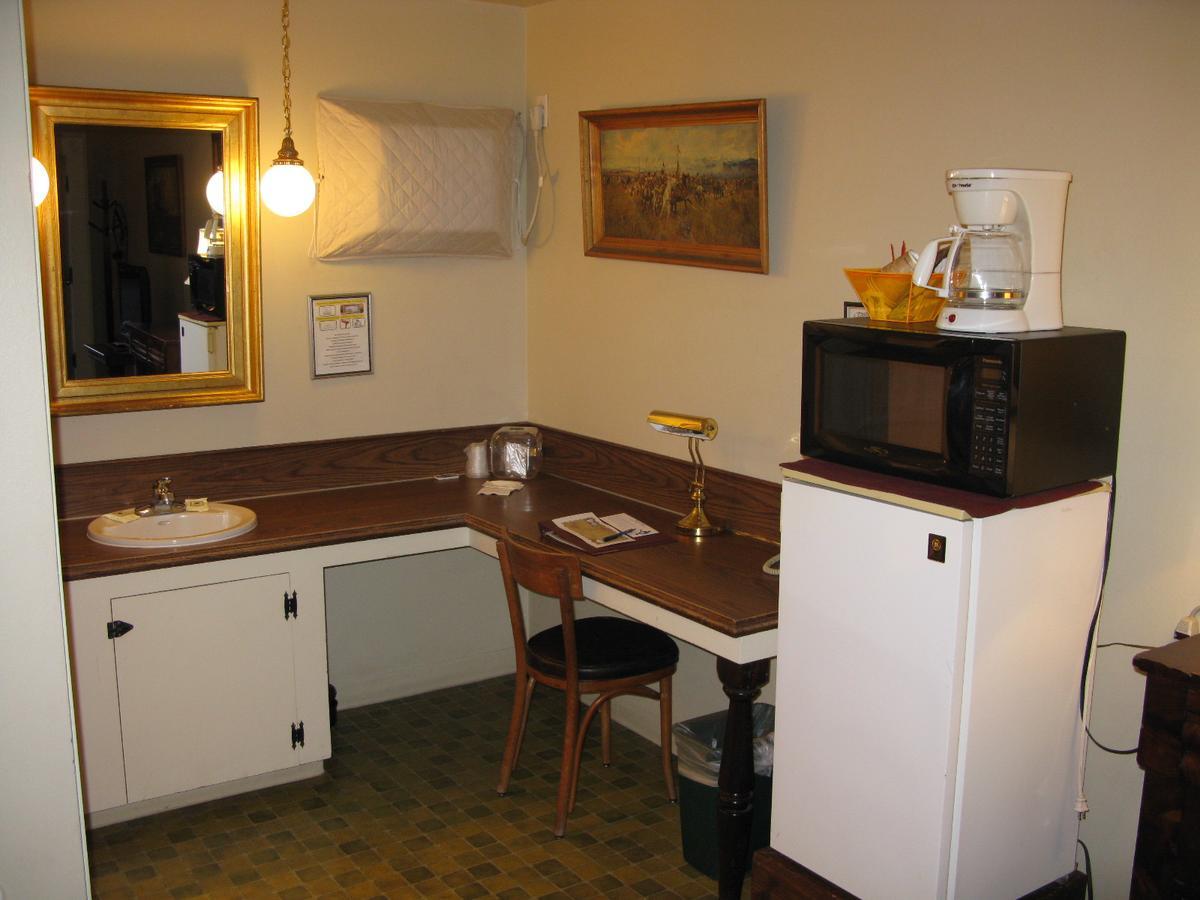 Rustlers Inn Prineville Exterior photo